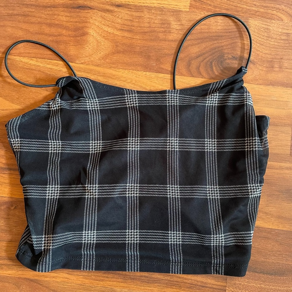 Cute plaid crop top